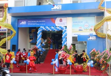 MB khai trương chi nhánh